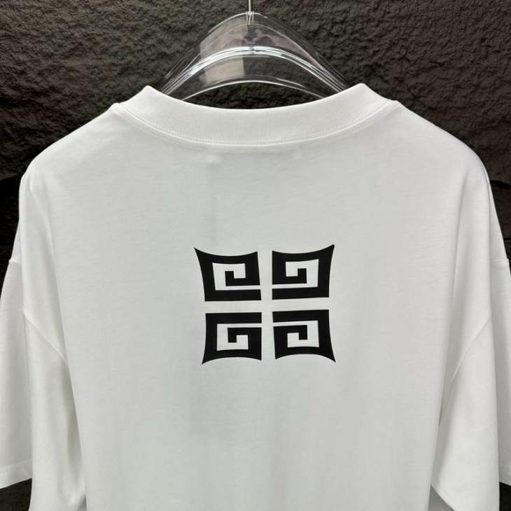 Picture of Givenchy T Shirts Short _SKUGivenchyS-2XL7ctr0513156